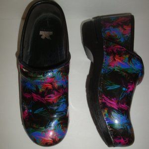 Dansko Blk w/Multi-color Patent Pro Clogs Shoes 40